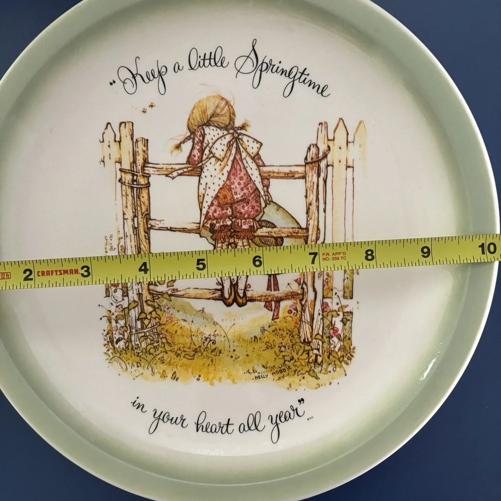 1972 Holly Hobbie Plate 